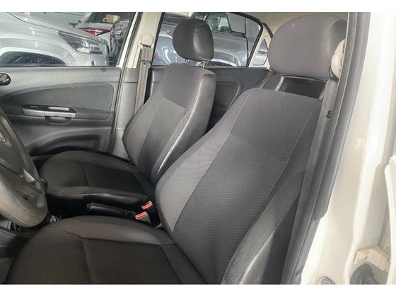 VOLKSWAGEN GOL 1.6 MSI TOTALFLEX 4P MANUAL